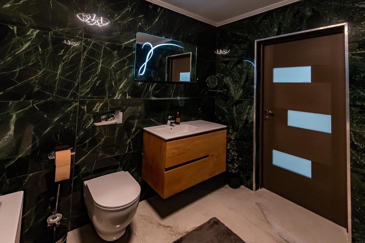 Moky Rezident 2 Apartman Arad Kültér fotó